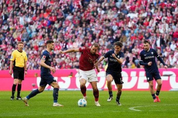 开云-【观察】德甲“奇景”：欧战队齐输球，主队连续吃瘪