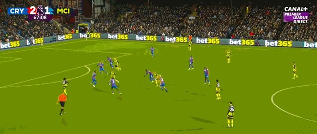 1733599348788067380.gif 2-2里科·刘易斯.gif